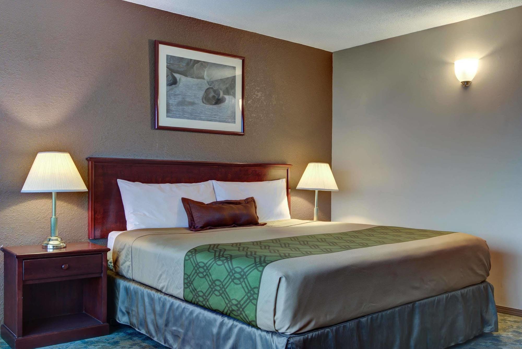 Knights Inn Kamloops Exterior photo