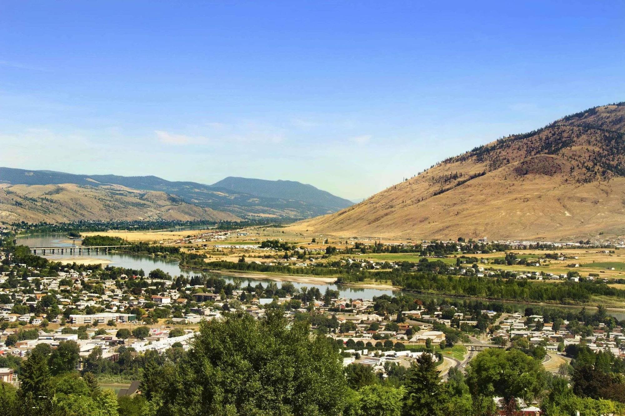 Knights Inn Kamloops Exterior photo