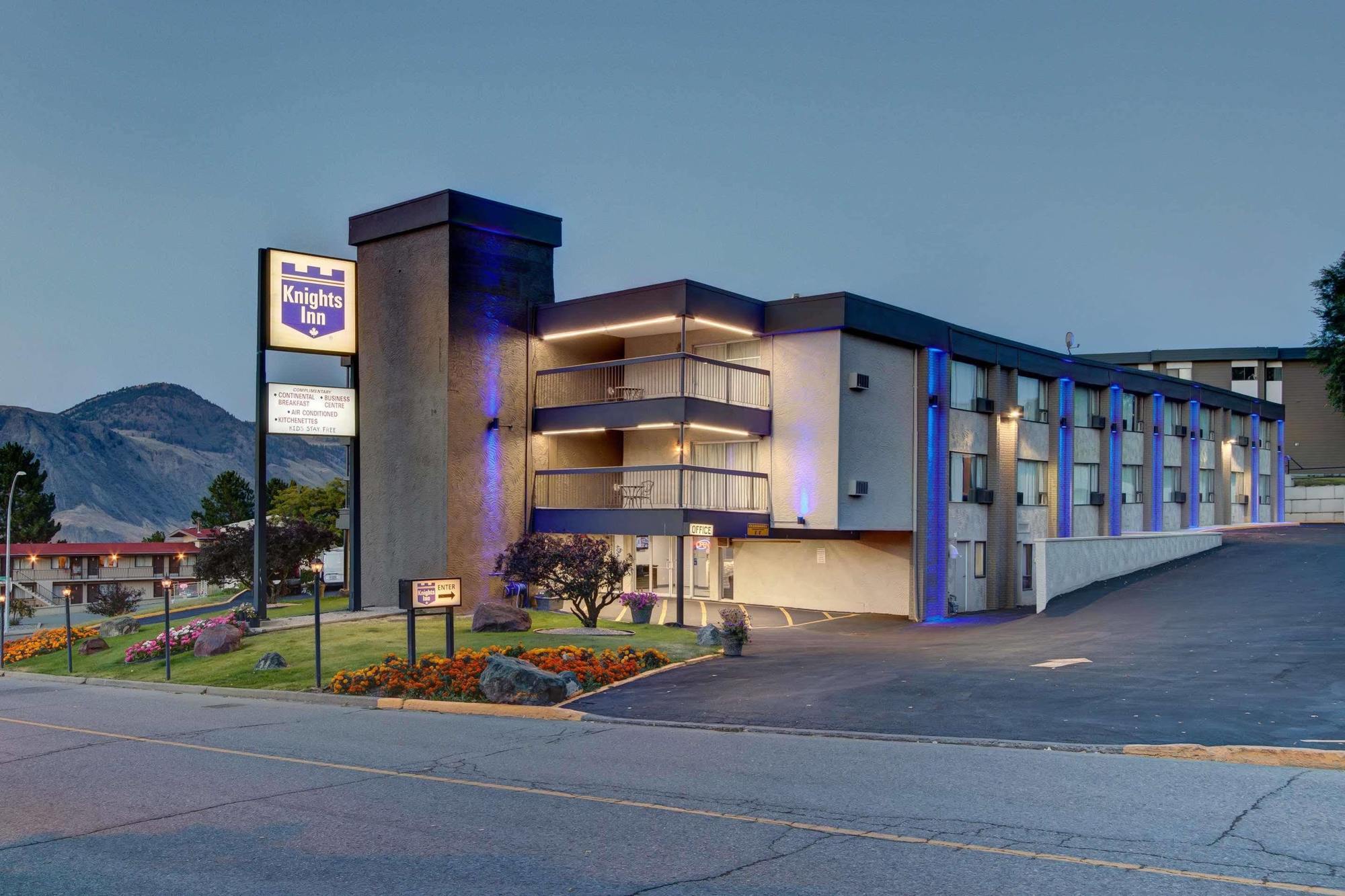 Knights Inn Kamloops Exterior photo